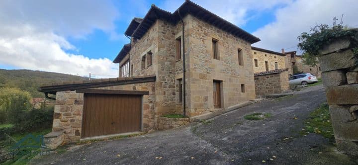 5 bedrooms house for sale in Cantabria, Spain - Image 2