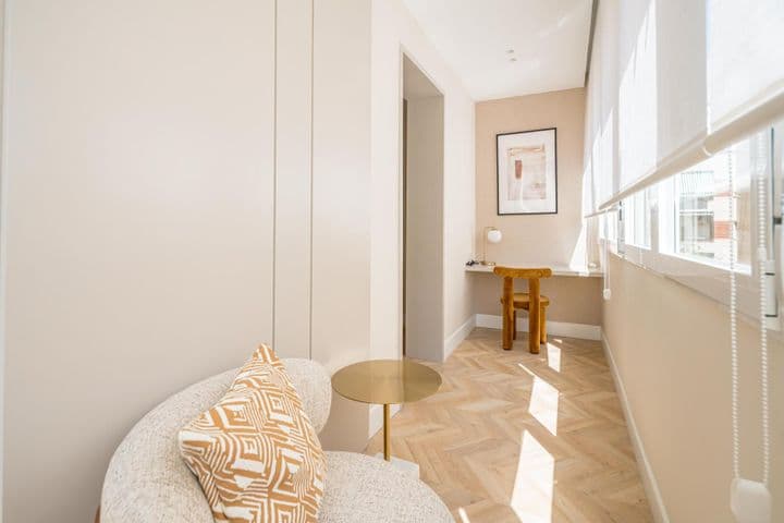 2 bedrooms apartment for sale in Salamanca, Spain - Image 8