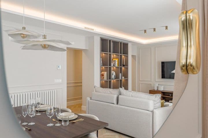 2 bedrooms apartment for sale in Salamanca, Spain - Image 2