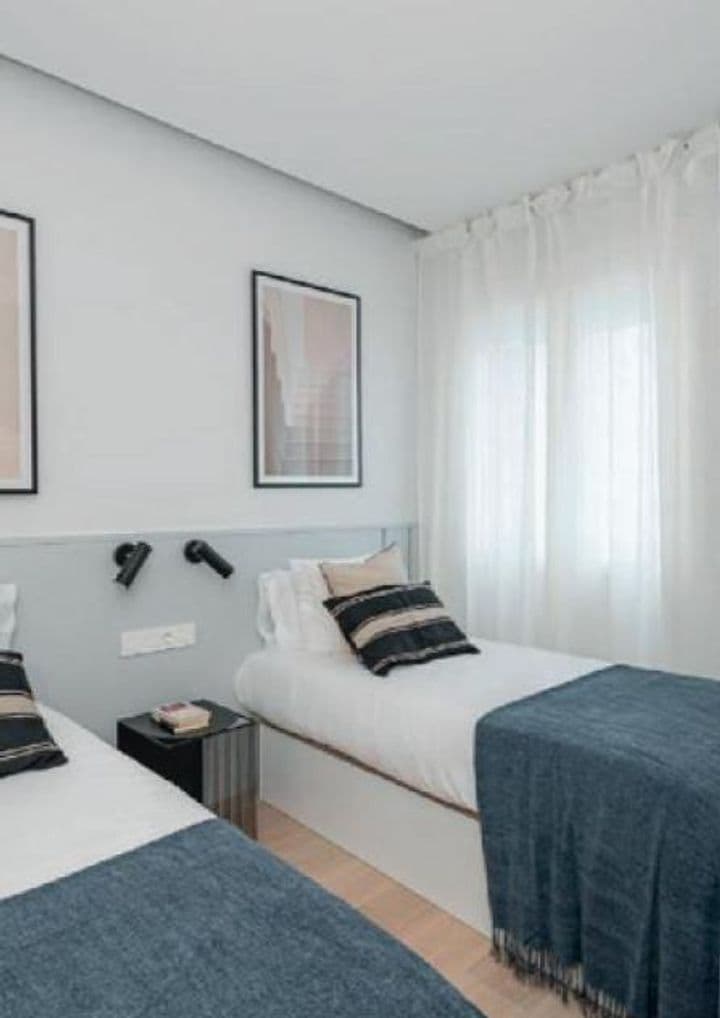 3 bedrooms apartment for sale in Centro, Spain - Image 9