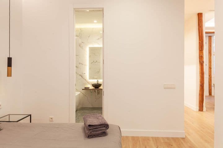 3 bedrooms apartment for sale in Centro, Spain - Image 10