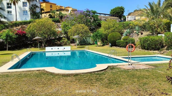 2 bedrooms house for sale in Estepona, Spain - Image 3