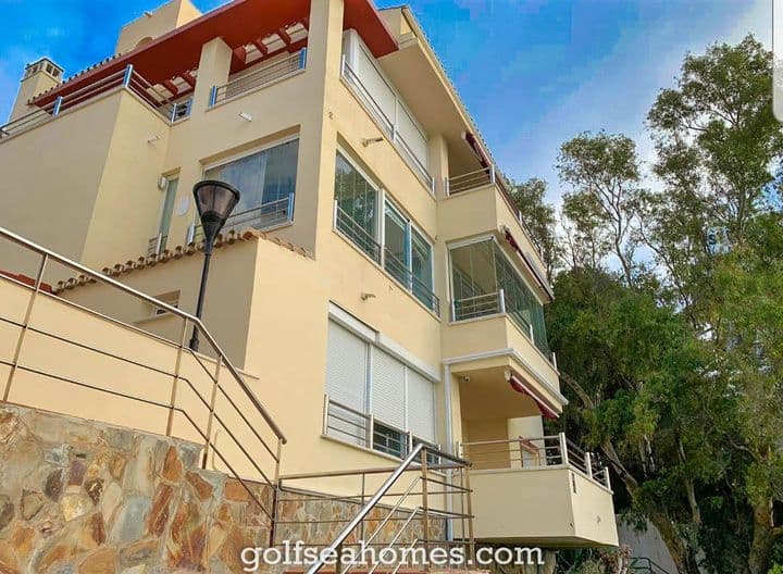 3 bedrooms apartment for rent in Benalmadena Costa, Spain - Image 11