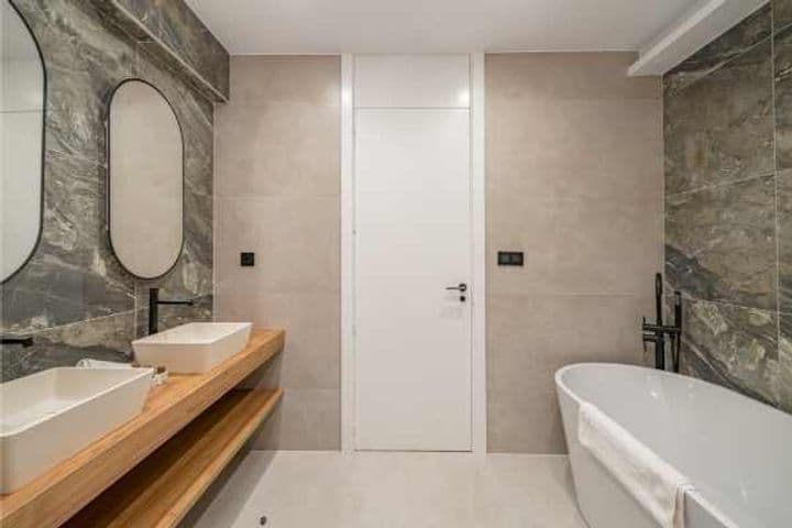 2 bedrooms apartment for sale in Salamanca, Spain - Image 10