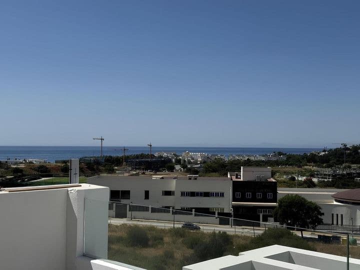 4 bedrooms house for sale in Estepona, Spain - Image 6