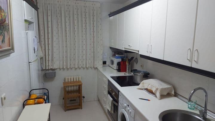 3 bedrooms apartment for rent in Segovia, Spain - Image 4
