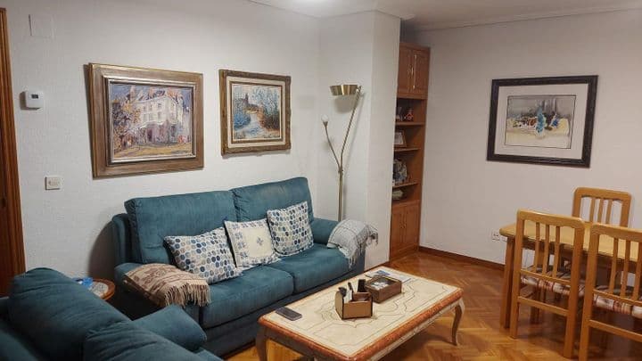 3 bedrooms apartment for rent in Segovia, Spain