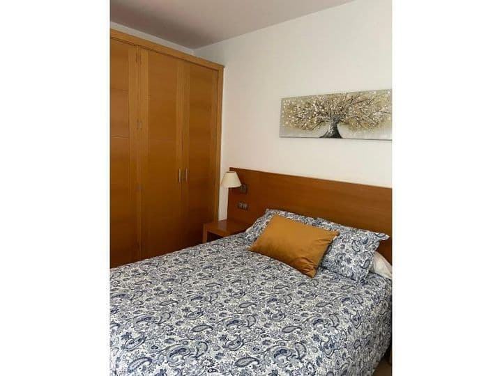 2 bedrooms apartment for rent in Mogan, Spain - Image 12