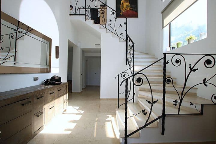 5 bedrooms house for sale in Las Chapas-El Rosario, Spain - Image 8