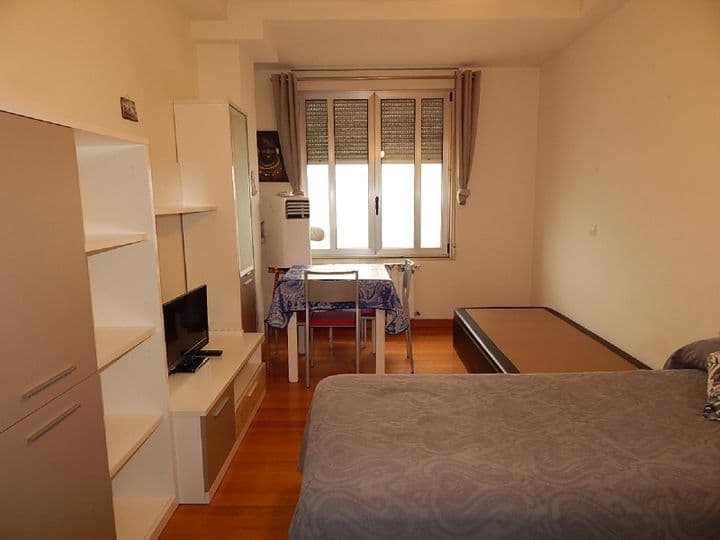 Apartment for rent in Santander, Spain - Image 3