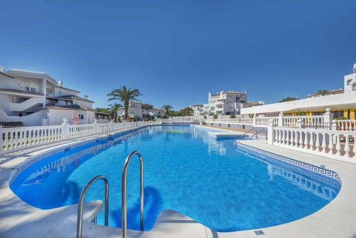 2 bedrooms apartment for sale in Elviria, Spain - Image 3