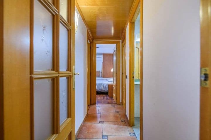 3 bedrooms apartment for sale in Barcelona, Spain - Image 9