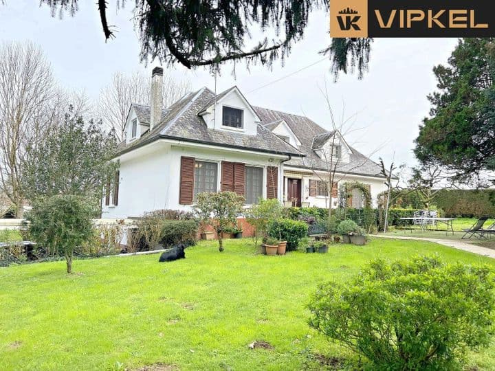 7 bedrooms house for sale in Brion, Spain - Image 3