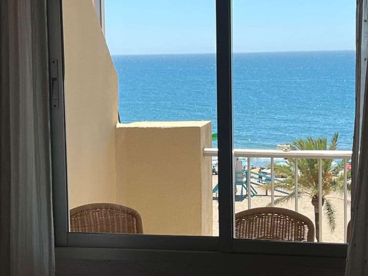 3 bedrooms apartment for rent in Playa de los Boliches, Spain - Image 4