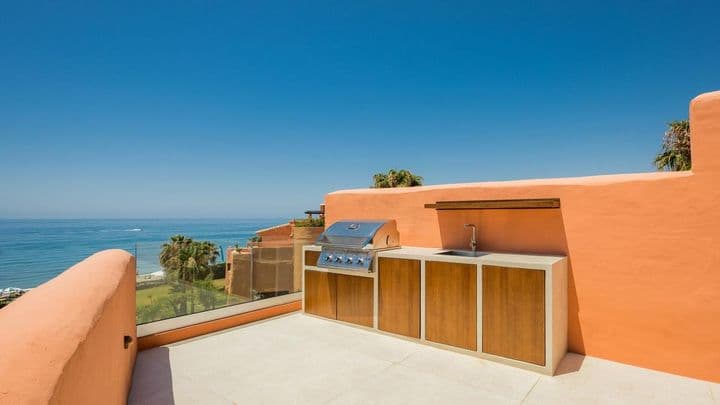 4 bedrooms house for sale in Marbella, Spain - Image 5