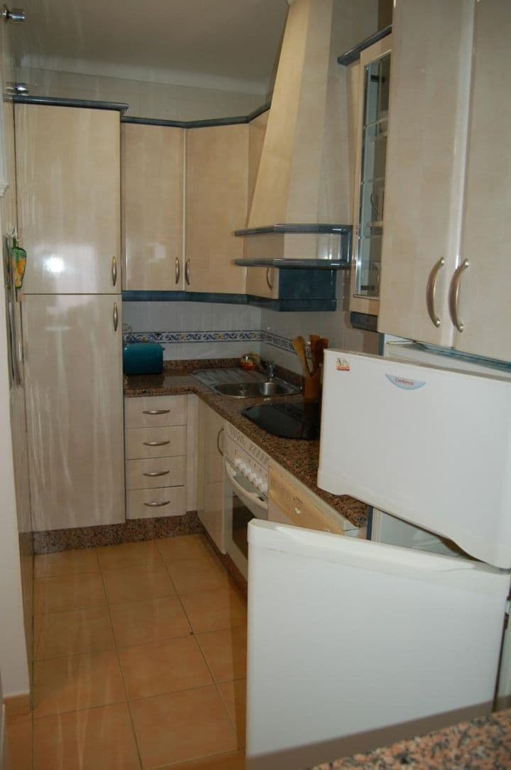 2 bedrooms apartment for rent in Nerja, Spain - Image 4