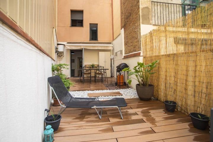 1 bedroom apartment for rent in Sant Marti, Spain - Image 11