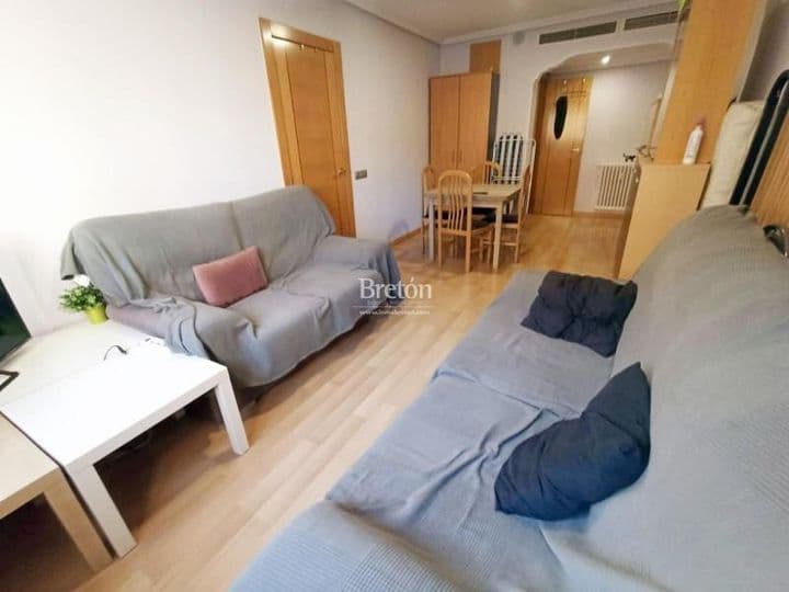 3 bedrooms apartment for rent in Universidad, Spain - Image 4