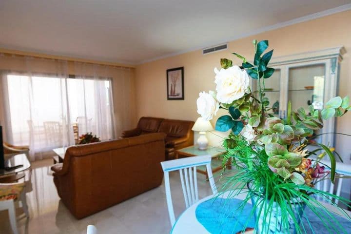 2 bedrooms apartment for rent in Parque de la Paloma, Spain - Image 8