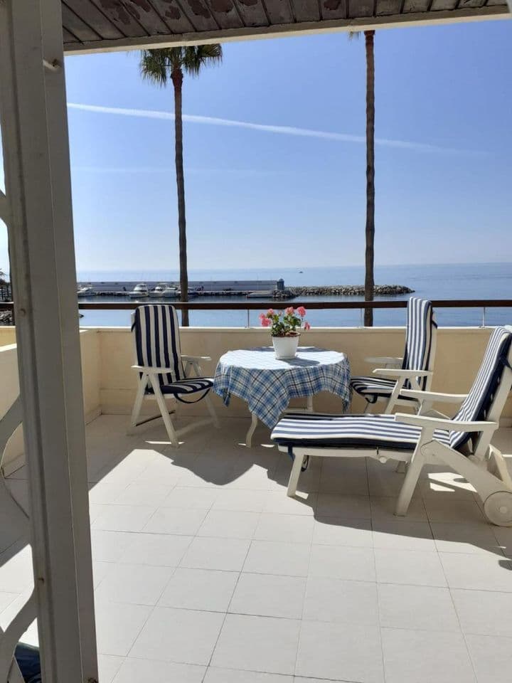 1 bedroom apartment for sale in Marbella, Spain - Image 3