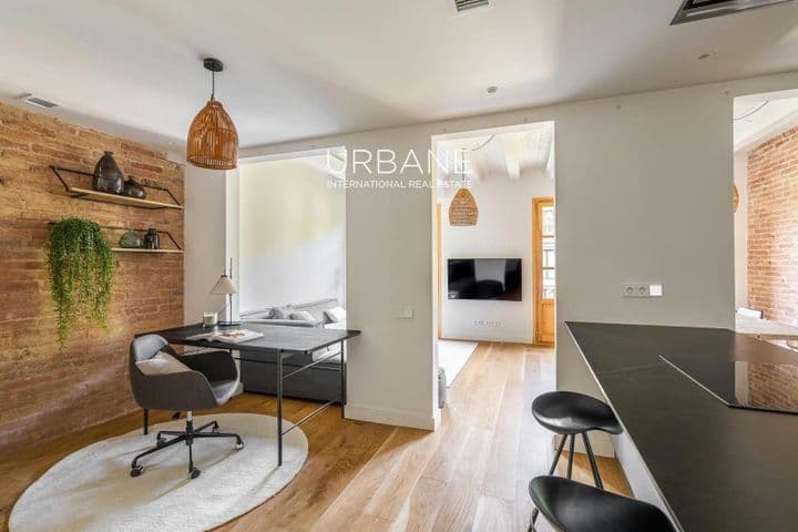 2 bedrooms apartment for rent in Barcelona, Spain - Image 8