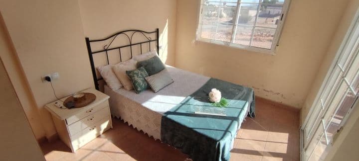 2 bedrooms apartment for rent in Pinoso, Spain - Image 8