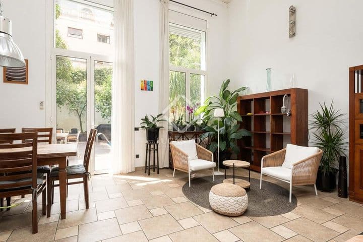 3 bedrooms house for rent in Barcelona, Spain - Image 8