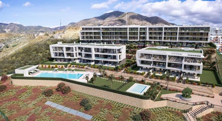 2 bedrooms apartment for sale in Fuengirola, Spain - Image 2