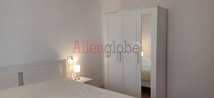 2 bedrooms apartment for rent in Oviedo, Spain - Image 2