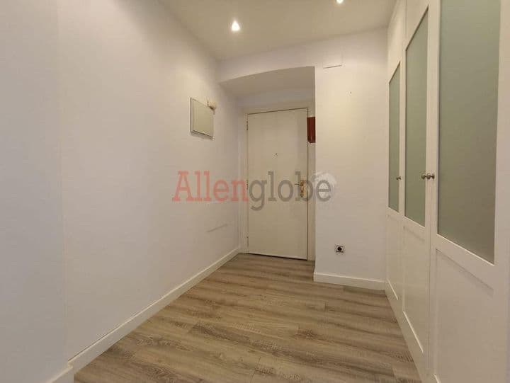 4 bedrooms apartment for sale in Oviedo, Spain - Image 6