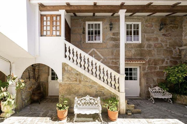 4 bedrooms house for sale in Boiro, Spain - Image 2