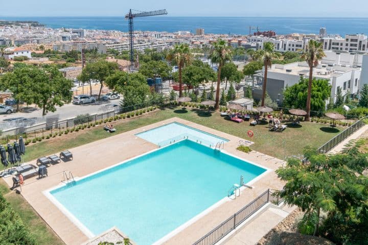 3 bedrooms apartment for sale in Estepona, Spain - Image 2