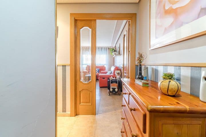 3 bedrooms apartment for sale in Fuenlabrada, Spain - Image 2