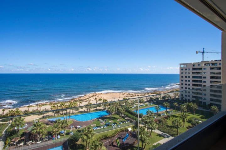 3 bedrooms apartment for rent in Punta Prima, Spain - Image 11