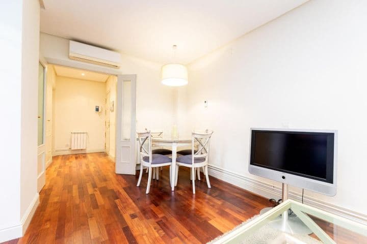 2 bedrooms apartment for sale in Salamanca, Spain - Image 2