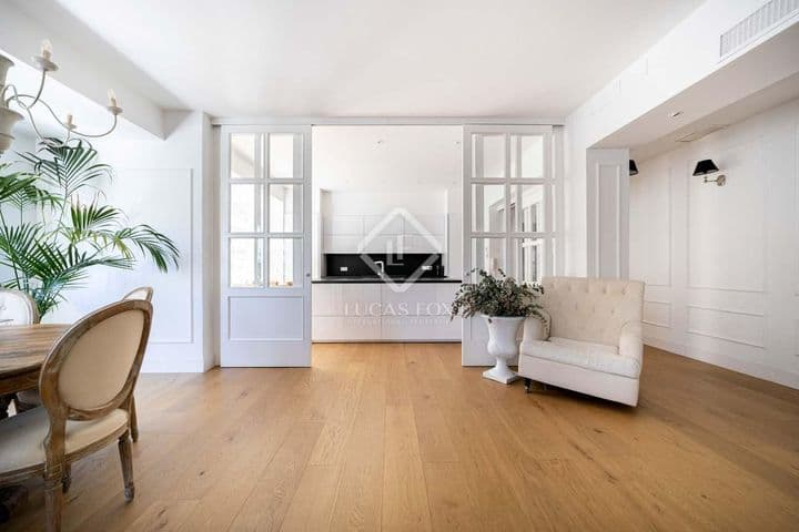 4 bedrooms apartment for sale in Madrid, Spain - Image 11