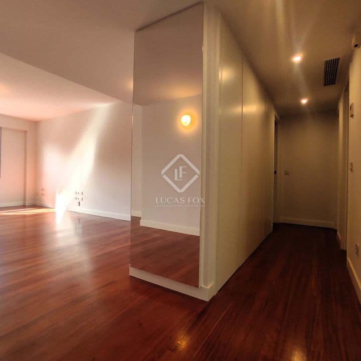 2 bedrooms apartment for rent in Madrid, Spain - Image 4