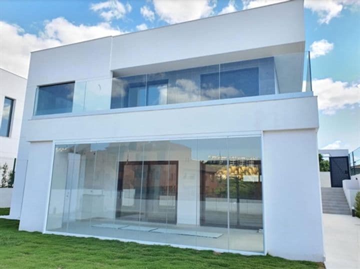 4 bedrooms house for sale in Manilva, Spain - Image 2