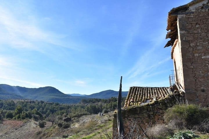 House for sale in Matarrana, Spain - Image 3