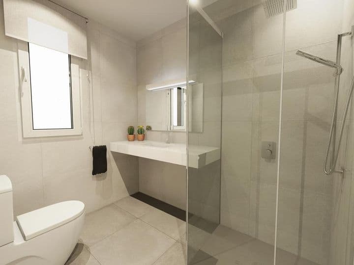 1 bedroom apartment for sale in Madrid, Spain - Image 5