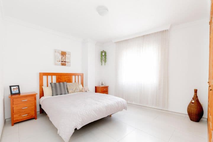 3 bedrooms house for sale in Estepona, Spain - Image 4