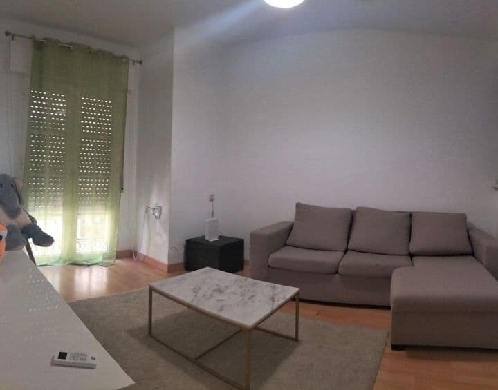 2 bedrooms apartment for rent in Arroyo de la Miel, Spain - Image 2