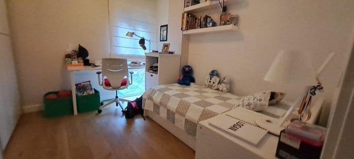 4 bedrooms apartment for rent in Alicante, Spain - Image 10