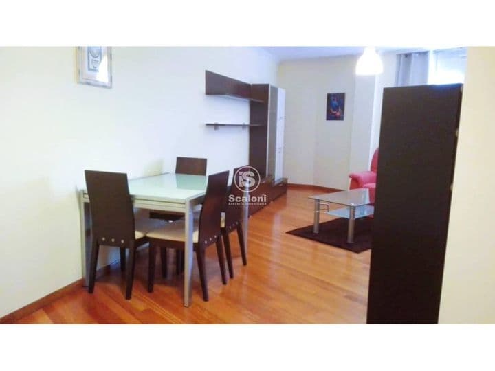 2 bedrooms apartment for rent in Vilagarcia de Arousa, Spain - Image 5