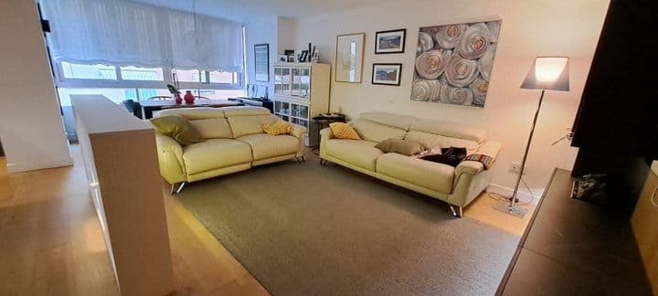 4 bedrooms apartment for rent in Alicante, Spain - Image 3