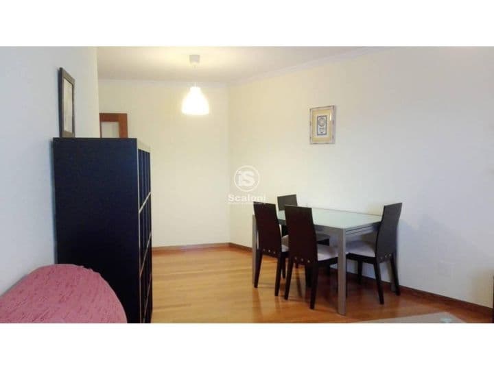 2 bedrooms apartment for rent in Vilagarcia de Arousa, Spain - Image 3