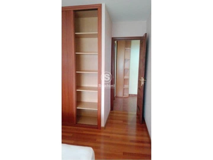 2 bedrooms apartment for rent in Vilagarcia de Arousa, Spain - Image 6