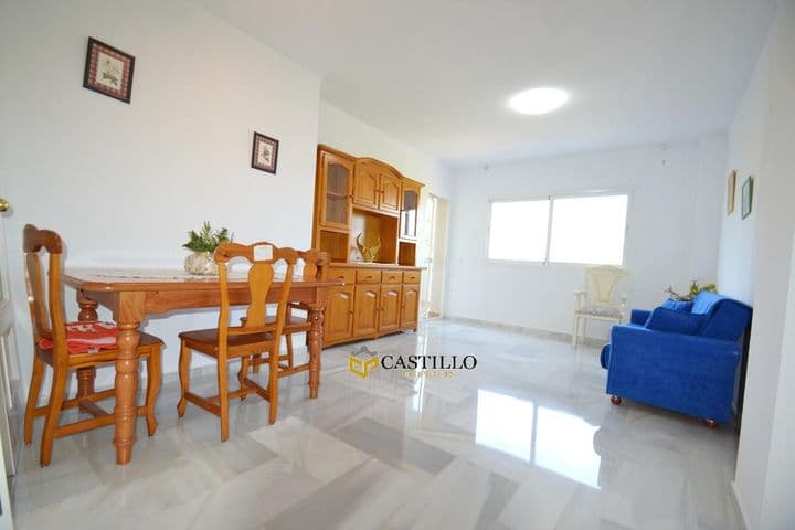 4 bedrooms apartment for sale in Centro, Spain - Image 2