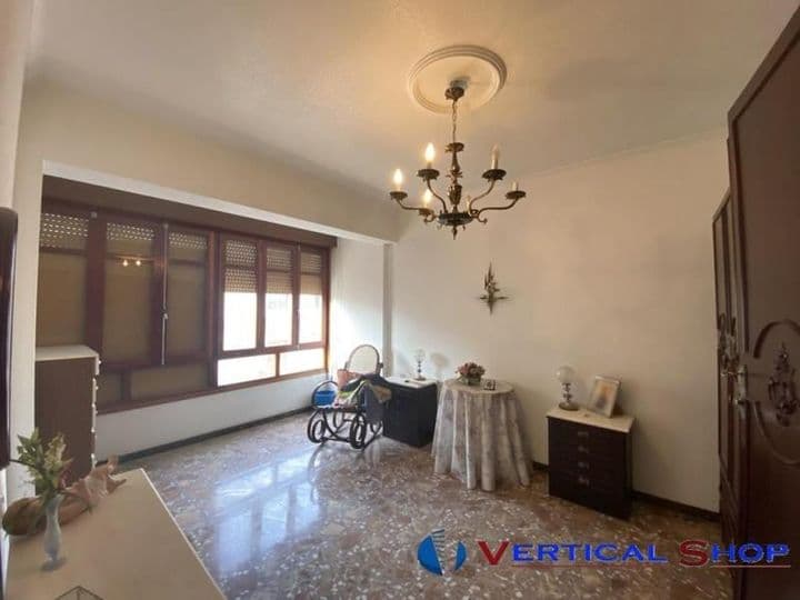 4 bedrooms apartment for sale in Albacete, Spain - Image 4