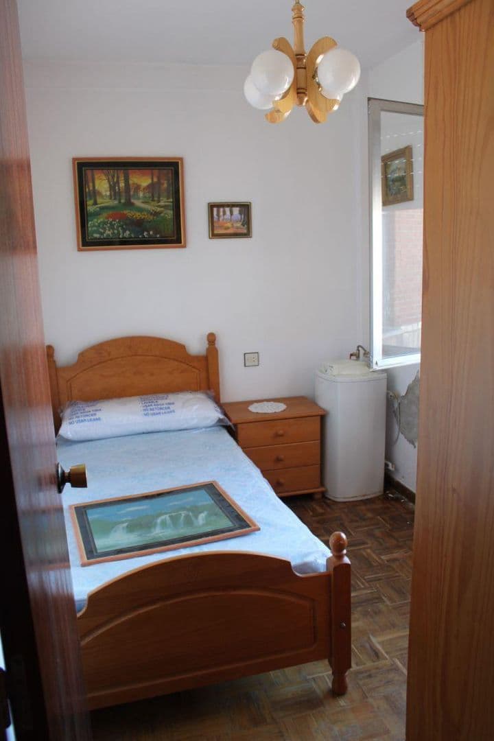 3 bedrooms apartment for sale in Oviedo, Spain - Image 5